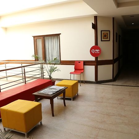 Oyo Rooms Chandigarh Sector 34 Buitenkant foto