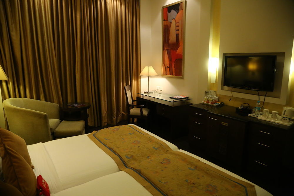 Oyo Rooms Chandigarh Sector 34 Buitenkant foto