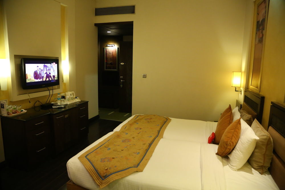 Oyo Rooms Chandigarh Sector 34 Buitenkant foto