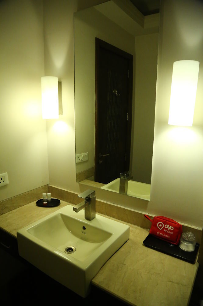 Oyo Rooms Chandigarh Sector 34 Buitenkant foto